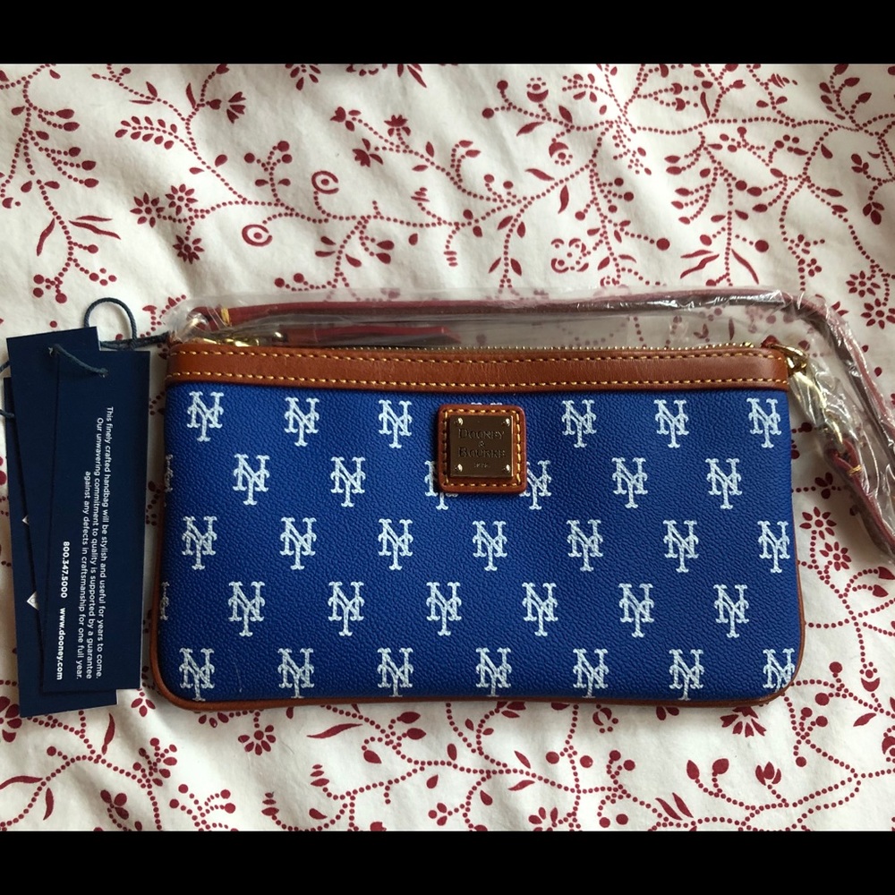 Brand new Dooney and Bourke NY Mets wristlet
